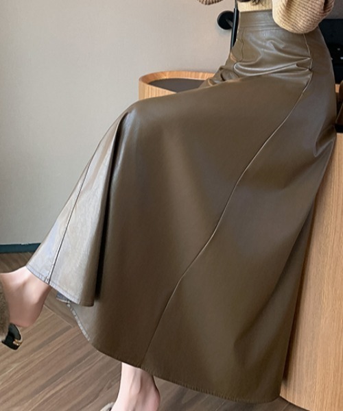 Aelina(エリナ)の「ハイウエスト合成皮革スカート(スカート・レディース・ブラウン/ブラック・M/S/L)」の12枚目の写真