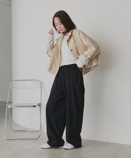 ad thie（アドティエ）の「スウェット イージー ワイドパンツ（スウェットパンツ・レディース・ブラック/杢グレー/オートミール/ブラウン/チャコール・LARGE/MEDIUM）」の11枚目の写真