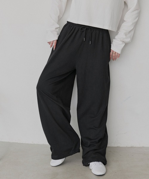 ad thie（アドティエ）の「スウェット イージー ワイドパンツ（スウェットパンツ・レディース・ブラック/杢グレー/オートミール/ブラウン/チャコール・LARGE/MEDIUM）」の16枚目の写真