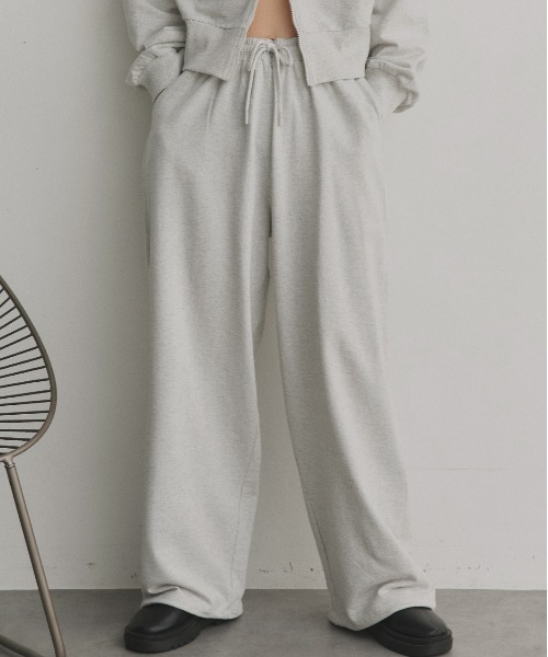ad thie（アドティエ）の「スウェット イージー ワイドパンツ（スウェットパンツ・レディース・ブラック/杢グレー/オートミール/ブラウン/チャコール・LARGE/MEDIUM）」の16枚目の写真