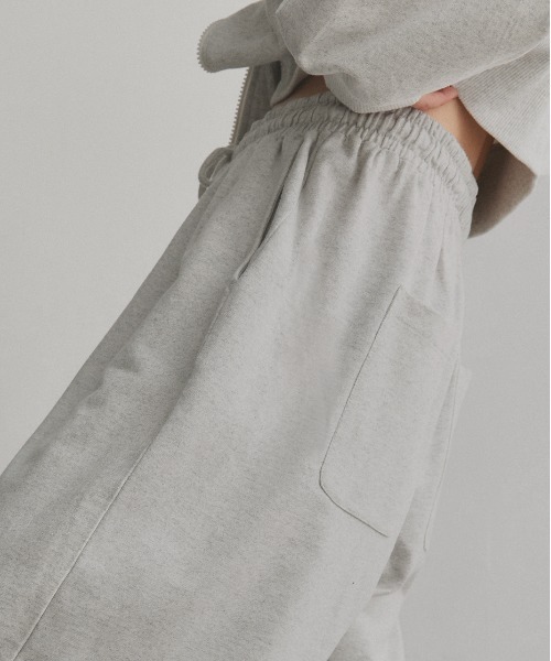 ad thie（アドティエ）の「スウェット イージー ワイドパンツ（スウェットパンツ・レディース・ブラック/杢グレー/オートミール/ブラウン/チャコール・LARGE/MEDIUM）」の20枚目の写真