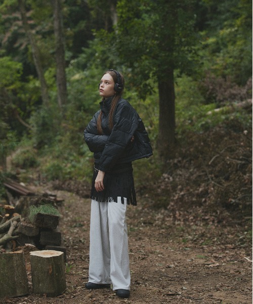 ad thie（アドティエ）の「スウェット イージー ワイドパンツ（スウェットパンツ・レディース・ブラック/杢グレー/オートミール/ブラウン/チャコール・LARGE/MEDIUM）」の11枚目の写真