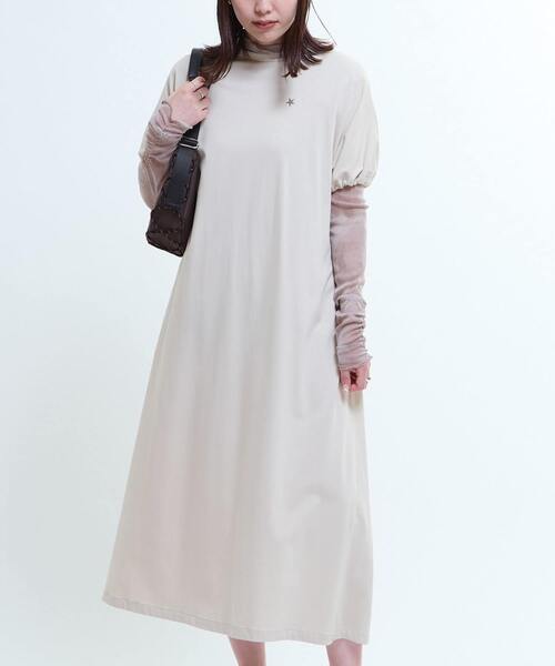 CONVERSE TOKYO(コンバーストウキョウ)の「TURTLE NECK SHEER TOP(Tシャツ/カットソー・レディース・ベージュ/ミント/ブラック・FREE)」の16枚目の写真