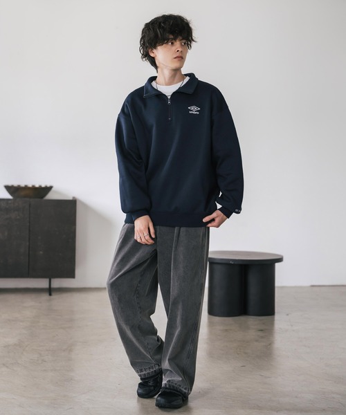 UMBRO(アンブロ)の「UMBRO アンブロ 別注コラボ オーバーサイズ裏起毛ワンポイントロゴ刺繍ハーフジッププルオーバースウェット(スウェット・メンズ・チャコール/ネイビー/杢グレー/ブラック・M/L/XL)」の15枚目の写真