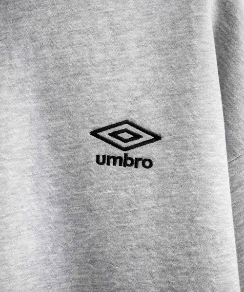 UMBRO(アンブロ)の「UMBRO アンブロ 別注コラボ オーバーサイズ裏起毛ワンポイントロゴ刺繍ハーフジッププルオーバースウェット(スウェット・メンズ・チャコール/ネイビー/杢グレー/ブラック・M/L/XL)」の22枚目の写真