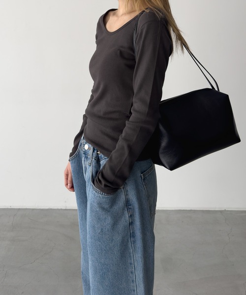 CANAL JEAN(キャナルジーン)の「El mar コットンラウンドネックロンT(Tシャツ/カットソー・レディース・ダークグレー/ホワイト/ネイビー/チャコールグレー/ダークネイビー/アッシュ/DK.GRY/ブラック・ONE SIZE)」の10枚目の写真