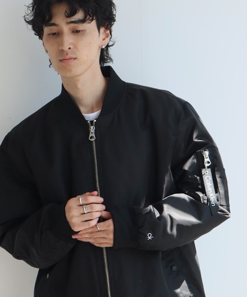 Calvin Klein(カルバン・クライン)の「【Calvin Klein/カルバンクライン】Flight Jacket MA-1/フライトジャケットMA-1(MA-1・メンズ・ブラック・M/L/S/XL)」の5枚目の写真