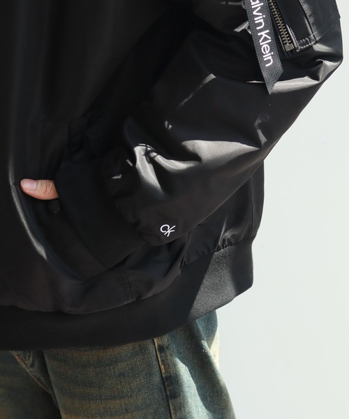 Calvin Klein(カルバン・クライン)の「【Calvin Klein/カルバンクライン】Flight Jacket MA-1/フライトジャケットMA-1(MA-1・メンズ・ブラック・M/L/S/XL)」の8枚目の写真