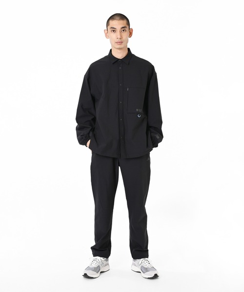 NEW BALANCE(ニューバランス)の「ウーブンロングスリーブシャツ(シャツ/ブラウス・メンズ・グレー/ブラック・SMALL/MEDIUM/LARGE/X-LARGE)」の13枚目の写真