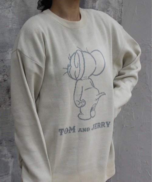 Tom&Jerry(トムアンドジェリー)の「【TOM & JERRY/トムとジェリー】ジャガードクルーネックニット(ニット/セーター・レディース・スミクロ/ネイビー/グレイッシュベージュ/オフホワイト・MEDIUM/LARGE)」の7枚目の写真
