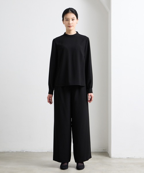 AIMER（エメ）の「【喪服・礼服・WEB限定】マシンウォッシャブル Vネックノーカラージャケット・プチハイネックブラウス・ワイドパンツ 3点セット ブラックフォーマルアンサンブル（スーツパンツ・レディース・ブラック・7号/9号/11号/13号/15号/17号/19号）」の9枚目の写真