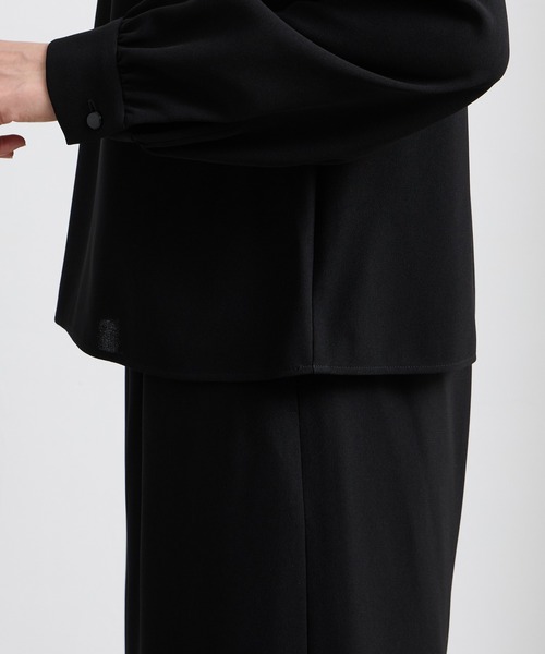 AIMER（エメ）の「【喪服・礼服・WEB限定】マシンウォッシャブル Vネックノーカラージャケット・プチハイネックブラウス・ワイドパンツ 3点セット ブラックフォーマルアンサンブル（スーツパンツ・レディース・ブラック・7号/9号/11号/13号/15号/17号/19号）」の16枚目の写真