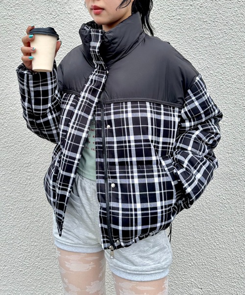SOLLON.(ソルロン)の「チェック切り替えダウンジャケット(ダウンジャケット/コート・レディース・バーガンディー/ブラウン/ネイビー/ブラック・FREE)」の7枚目の写真