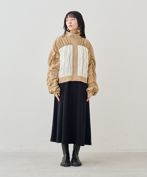 MEDE19F(メデジュウキュウ)の「MEDE19F 異素材遣いギャザーブルゾン〈ベージュ〉(ブルゾン・レディース・ベージュ系その他・L/M/LL)」の5枚目の写真