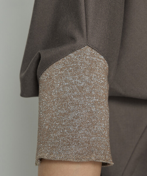 Gabardine K.T(ギャバジンケーティー)の「パウダーツイルストレッチ ドルマンスリーブプルオーバー(Tシャツ/カットソー・レディース・モカ/チャコール/ブラック・7号/9号)」の19枚目の写真