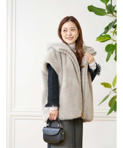 allureville(アルアバイル)の「フラップミニショルダーバッグ(ショルダーバッグ・レディース・ブラック/ライトイエロー/ライトブルー・FREE)」の4枚目の写真