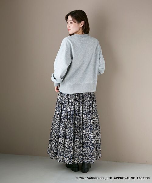 le.coeur blanc(ルクールブラン)の「【HELLO KITTY】カレッジロゴスウェット(スウェット・レディース・グレー/ネイビー・38)」の9枚目の写真