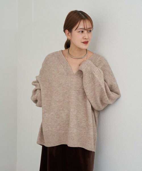 kanako_ikiカラー：ライトベージュ】ウェーブネックニット（ニット