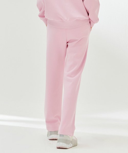 CHASECULT（チェイスカルト）の「レディースストレートウォームアップパンツ-DARG7261B0P（スウェットパンツ・レディース・PINK・67/70）」の2枚目の写真