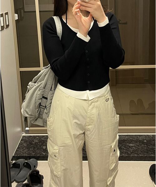 MUSINSA STANDARD WOMAN（ムシンサスタンダードウーマン）の「ウィメンズ CN マルチポケットワイドカーゴパンツ [クリーム]（その他パンツ・レディース・その他・30/24/25/26/27/28/29）」の7枚目の写真