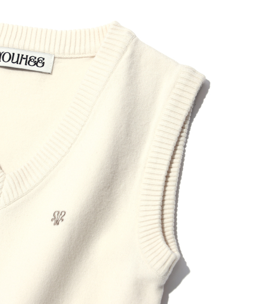 YOUHEE（ユヒ）の「YOUHEE SYMBOL BASIC KNIT VEST IVORY（ベスト・レディース・その他・FREE）」の5枚目の写真