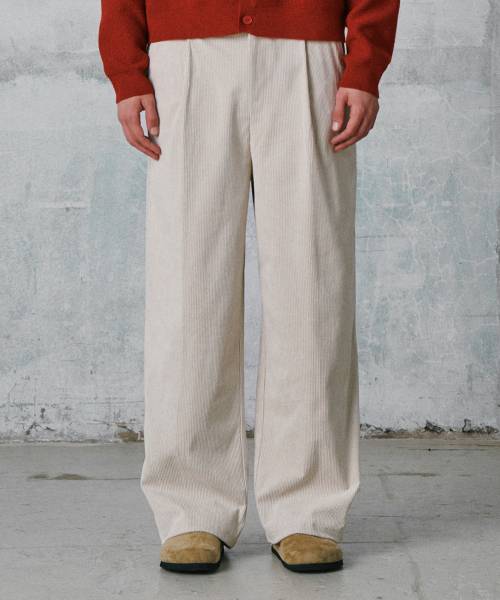 GLW(ジーエルダブリュ)の「コンフォートバンディングコーデュロイパンツクリーム(その他パンツ・レディース・その他・X-SMALL/SMALL/MEDIUM/LARGE/X-LARGE)」の4枚目の写真