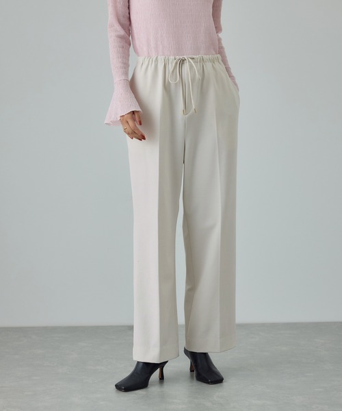 ROPE'(ロペ)の「ストレッチギャバセミフレアイージーパンツ/イージーケア(その他パンツ・レディース・ベージュ/ブラック/オフホワイト・36/38)」の7枚目の写真