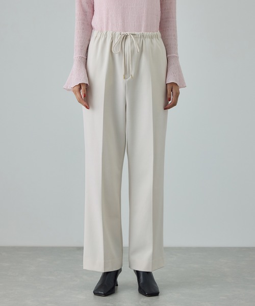 ROPE'(ロペ)の「ストレッチギャバセミフレアイージーパンツ/イージーケア(その他パンツ・レディース・ベージュ/ブラック/オフホワイト・36/38)」の16枚目の写真