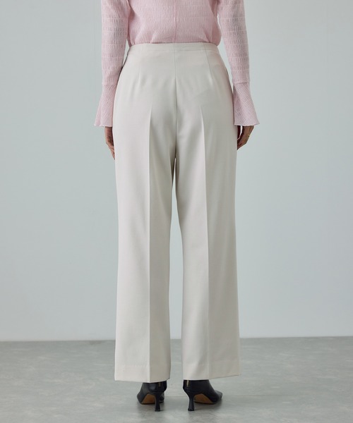 ROPE'(ロペ)の「ストレッチギャバセミフレアイージーパンツ/イージーケア(その他パンツ・レディース・ベージュ/ブラック/オフホワイト・36/38)」の18枚目の写真