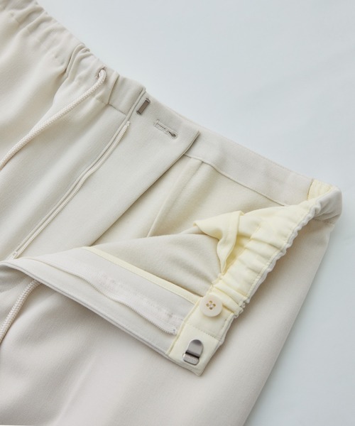 ROPE'(ロペ)の「ストレッチギャバセミフレアイージーパンツ/イージーケア(その他パンツ・レディース・ベージュ/ブラック/オフホワイト・36/38)」の22枚目の写真