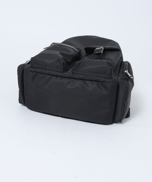 JEANASIS(ジーナシス)の「ナイロンポケットバックパック/637893(バックパック/リュック・レディース・カーキ/ブラック・FREE)」の5枚目の写真