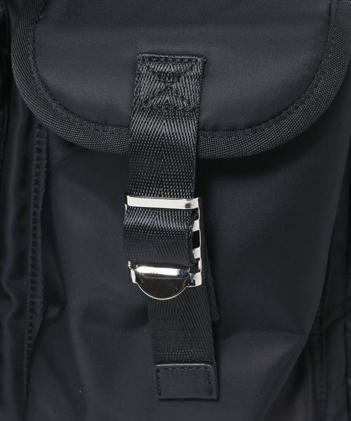 JEANASIS(ジーナシス)の「ナイロンポケットバックパック/637893(バックパック/リュック・レディース・カーキ/ブラック・FREE)」の17枚目の写真