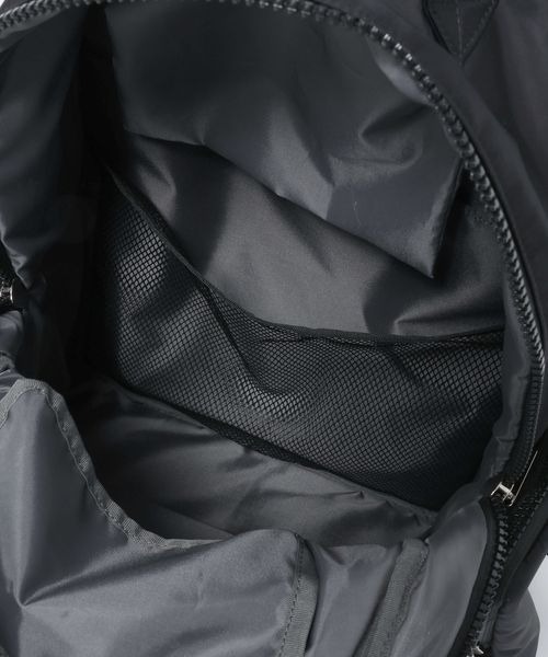 JEANASIS(ジーナシス)の「ナイロンポケットバックパック/637893(バックパック/リュック・レディース・カーキ/ブラック・FREE)」の16枚目の写真