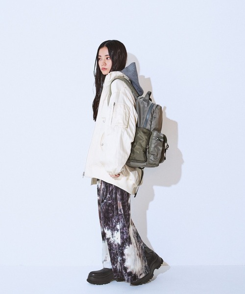 JEANASIS(ジーナシス)の「ナイロンポケットバックパック/637893(バックパック/リュック・レディース・カーキ/ブラック・FREE)」の20枚目の写真