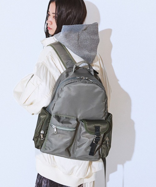 JEANASIS(ジーナシス)の「ナイロンポケットバックパック/637893(バックパック/リュック・レディース・カーキ/ブラック・FREE)」の22枚目の写真