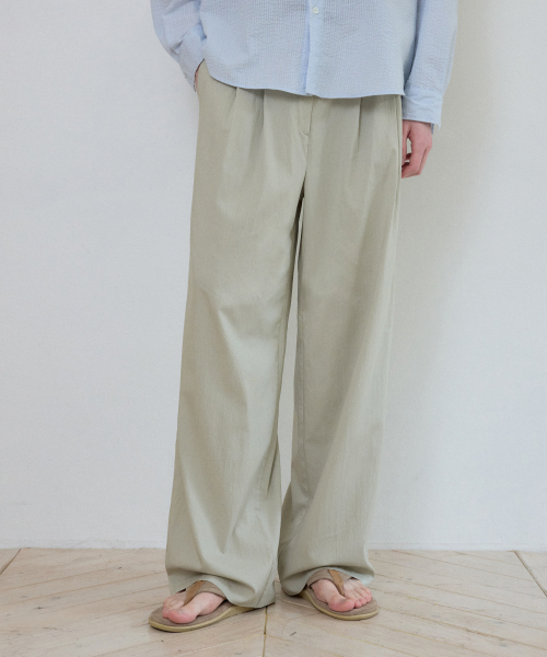 WEDNESDAY OASIS(ウェンズデーオアシス)の「ミューズツーピンタックセミワイドパンツ_LIGHT BEIGE(W25-PT04)(スラックス・メンズ・オートミール・SMALL/MEDIUM/LARGE)」の1枚目の写真