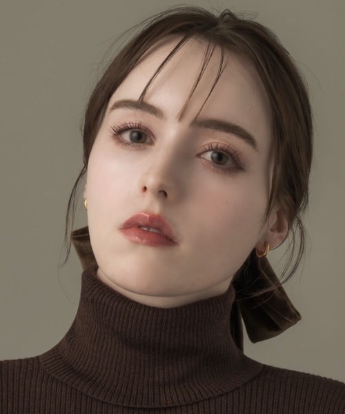 muku(ムク)の「HAIR HOOP/VELOUR RIBBON(バレッタ/ヘアクリップ・レディース・ブラック/ブラウン・FREE)」の11枚目の写真