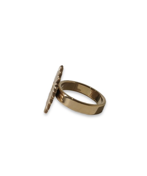 misto accessories(ミストアクセサリーズ)の「スパークハートリング(リング・レディース・ゴールド/シルバー・#16/#17/#18)」の6枚目の写真