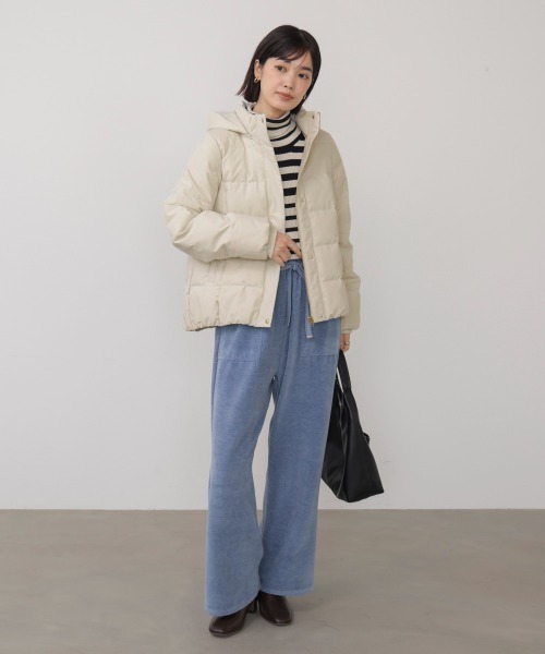 Bou Jeloud（ブージュルード）の「ストレッチダウンジャケット（ダウンジャケット/コート・レディース・アイボリー/ブラック・38）」の3枚目の写真