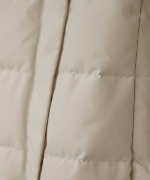 Bou Jeloud（ブージュルード）の「ストレッチダウンジャケット（ダウンジャケット/コート・レディース・アイボリー/ブラック・38）」の20枚目の写真