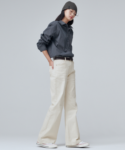 MALOUPE(マロップ)の「9134 レギュラーブーツカットデニム (クリーム)(デニムパンツ・レディース・クリーム・26/28/30)」の5枚目の写真