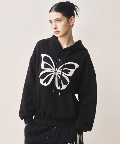 NICK&NICOLE(ニックアンドニコール)の「BUTTERFLY EMBROIDERY HOODIE_BLACK CREAM(パーカー・レディース・その他・FREE)」の5枚目の写真