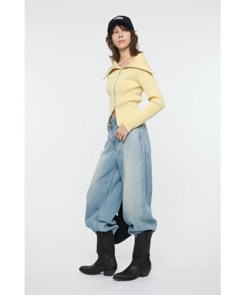 MOUSSY(マウジー)の「BIG COLLAR ZIP UP ニット(ニット/セーター・レディース・ライトイエロー/ブラック/ライトブルー/ネイビー・FREE)」の21枚目の写真