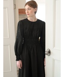 OTHEMENT BY VOCAVACA（ヴォカヴァカ）の「Embroidery Smoking Dress VC2412OP101M（ワンピース）」