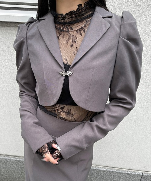 LVEU.(ラブユ.)の「【LVEU.】パフスリーブボレロジャケット / アウター ジャケット オケージョン ボレロ クロップド ショート パフスリーブ モード ブラック グレー(テーラードジャケット・レディース・グレー/ブラック・FREE)」の18枚目の写真