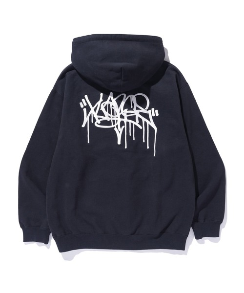 TAGGING PULLOVER HOODED SWEAT（パーカー）｜XLARGE（エクストラ