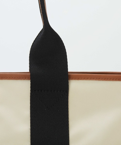 Breath TOPKAPI（ブレストプカピ）の「【Breath TOPKAPI sis】【WEB限定】ナイロン ロングハンドル トートバッグ A4 / 軽量 / 肩掛け / SCOTCH GRAIN スコッチグレイン（トートバッグ・レディース・クリーム/グレイッシュベージュ/ブラック・FREE）」の5枚目の写真