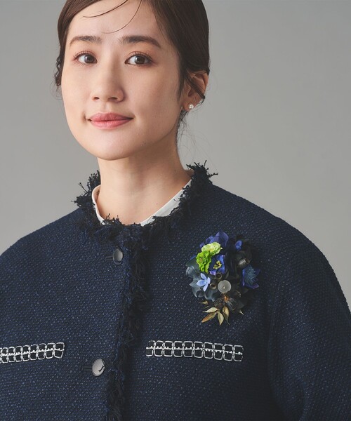 tnc（ティンク）の「【別注】＜tnc＞コサージュ（ブローチ/コサージュ・レディース・クリーム/ネイビー・FREE）」の5枚目の写真