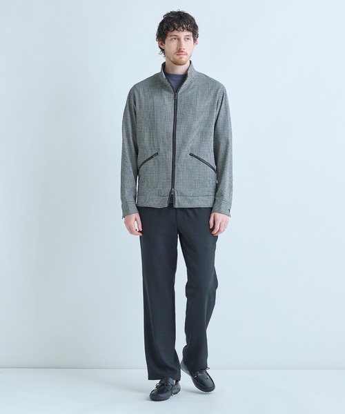 MEN'S BIGI（メンズビギ）の「ライトサッカー スタンドカラーブルゾン＜ストレッチ/通気性＞（ブルゾン・メンズ・ブラック/ブラック系その他・03/04/02）」の21枚目の写真