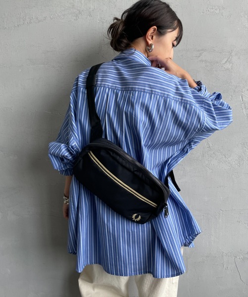 FRED PERRY（フレッドペリー）の「【WEB限定】[FRED PERRY/フレッドペリー] ティップ テープ クロスボディバッグ（ボディバッグ/ウエストポーチ・レディース・ブラック・ONE SIZE）」の7枚目の写真